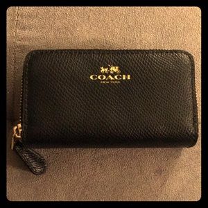 Coach double zip card holder wallet
